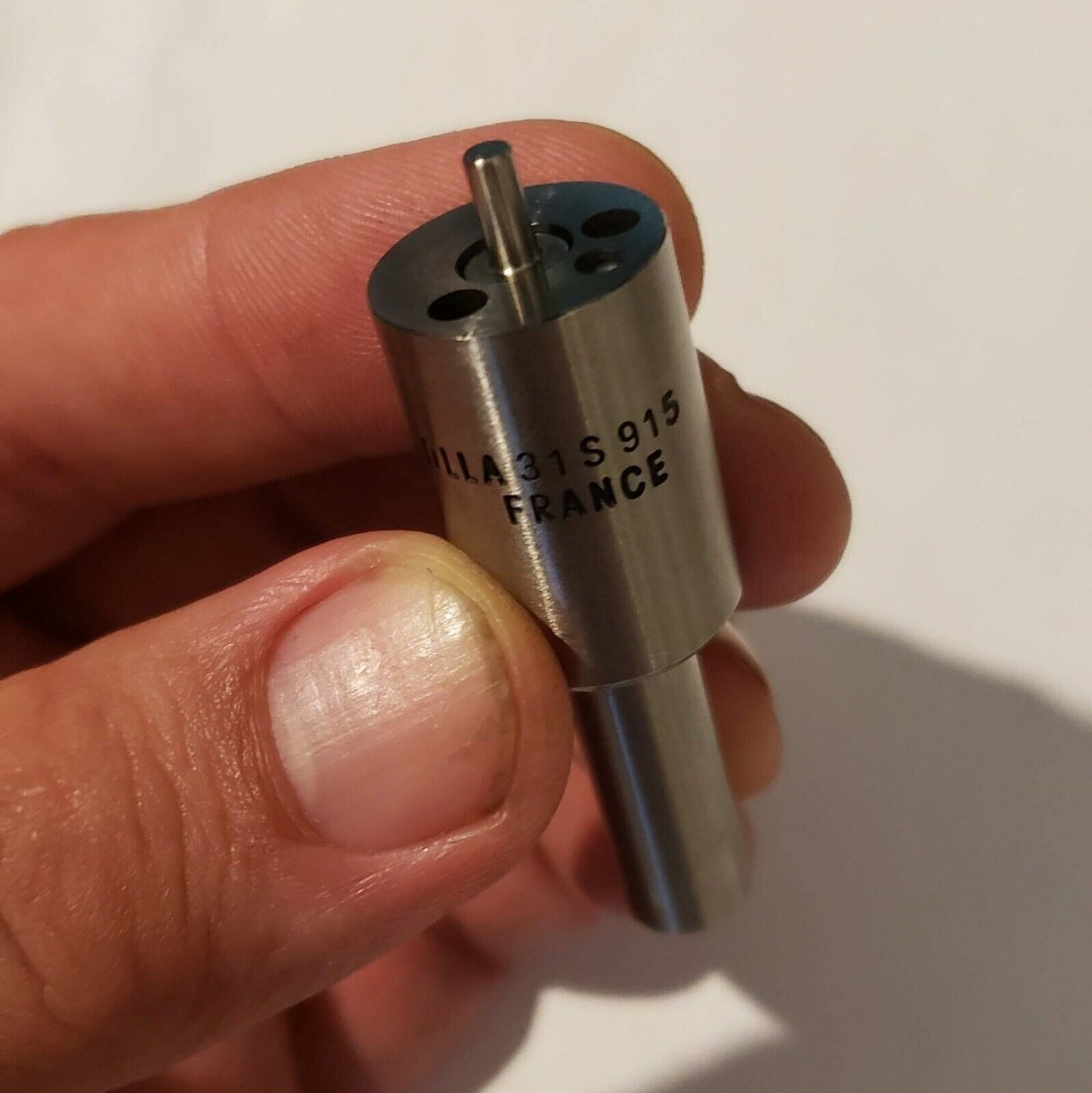 Bosch Injector 0433271452 DLLA 31s915 Nozzle NEW