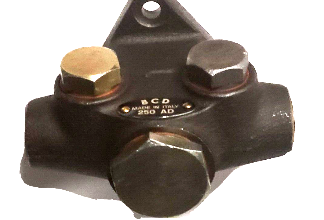 SUPPLY / FEED PUMP WITHOUT PRIMER. NEW. BCD 250/AD BOSCH 0440003177 FP/KE 22ad2