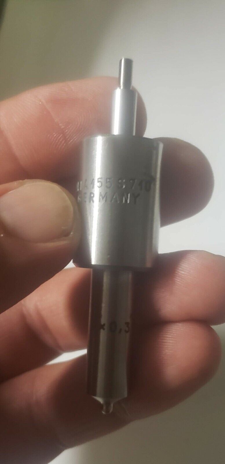 Neue Original BOSCH Kraftstoffeinspritzdüse 0 433 271 884 DLLA155S710 für John Deere.