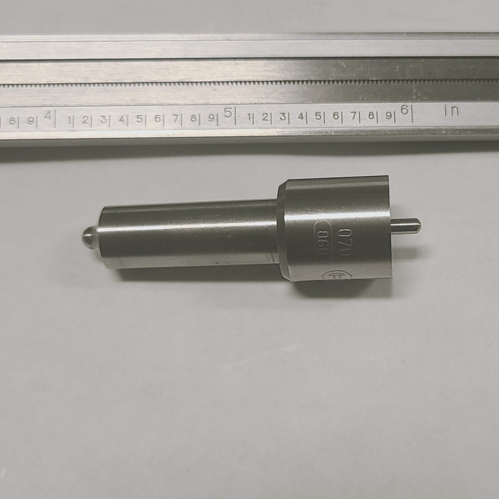 BOSCH INJECTOR NOZZLE 0433171138 / DLLA155P156 for MACK INJECTOR 736GB337P4